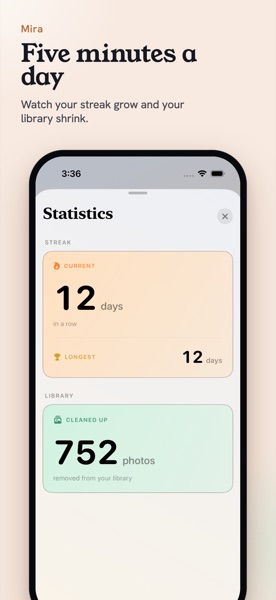 Mira statistics screen with cleanup streak and photo count